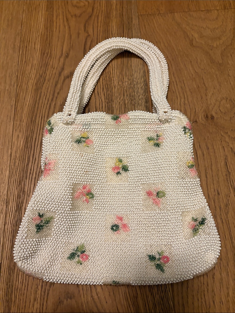 Vintage Cream Beaded Floral Handbag